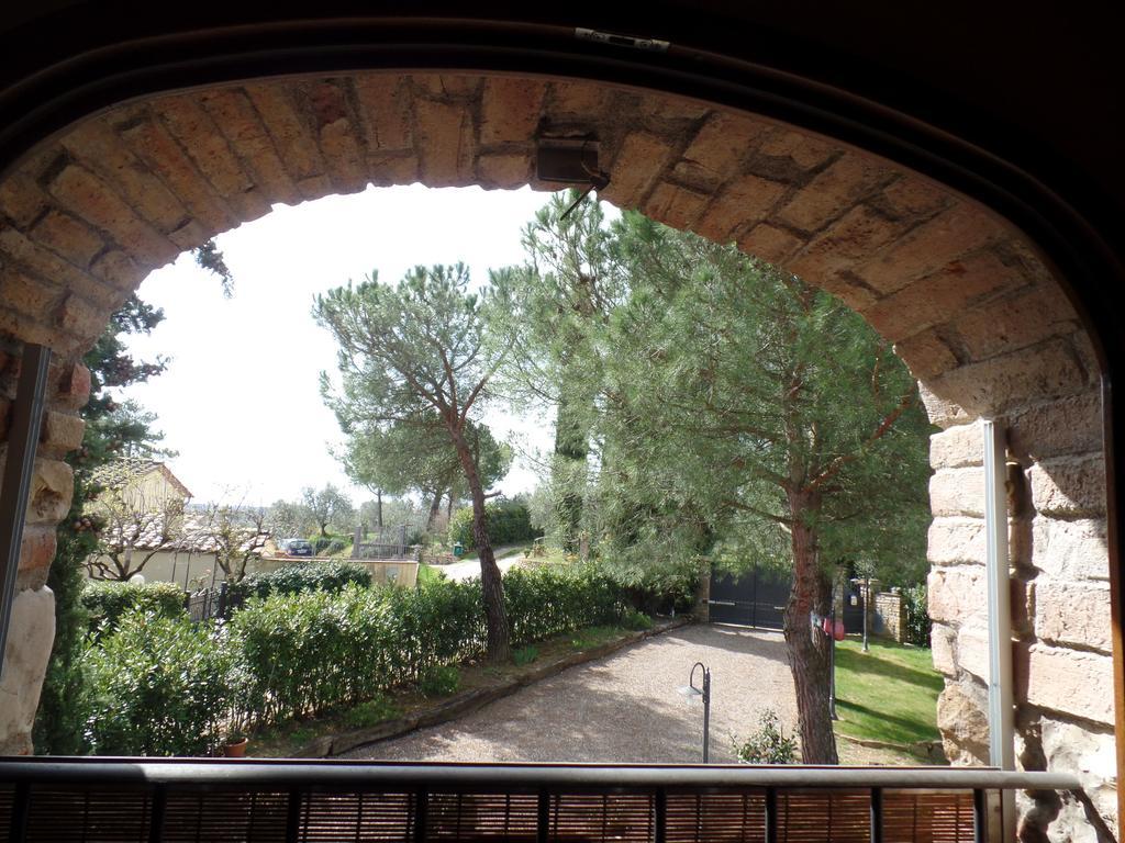 Il Fienile Holiday Home Le Fornacette Екстериор снимка